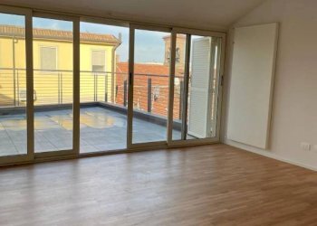 Soggiorno - Attic via Carlo Caniggia, 23, Alessandria - photo 5