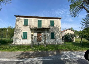 Immagine WhatsApp 2024-05-27 ore 10.07.33_9c99b7dd - Villa Piazza Anselmi 3, Giusvalla - foto 2