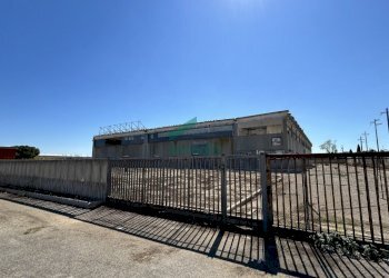 dettagli - Locale Commerciale Viale Francesco de Blasio 46, Modugno - foto 17