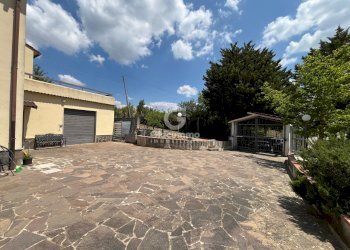 VIL-PANT10.jpg - Villa Contrada Tora, Pignola - foto 6