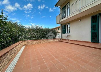 Villa a Schiera Via Coreallo, Spotorno - foto 12