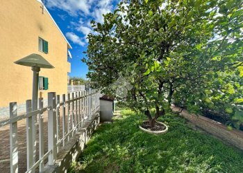 Villa a Schiera Via Coreallo, Spotorno - foto 14