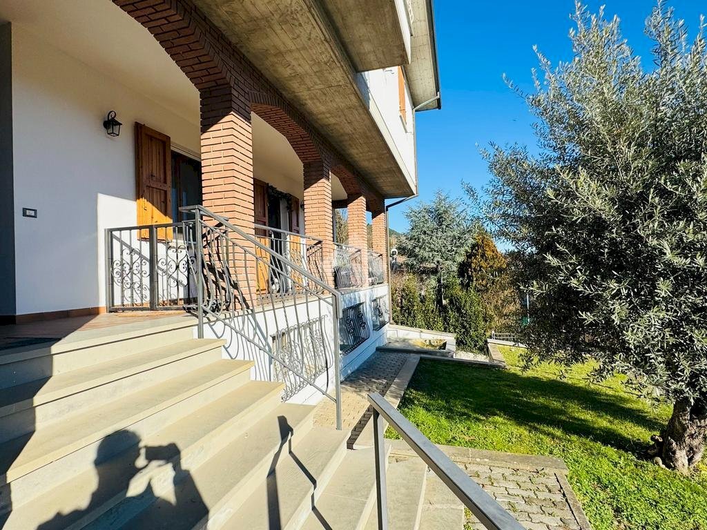 Three-room apartment Via Giovanni Laharnar, Casola Valsenio - photo 2