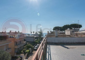 Attico Via Liguria, Terracina - foto 1