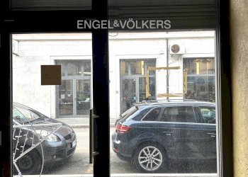 Locale Commerciale Via Cesare Battisti, Pescara - foto 11