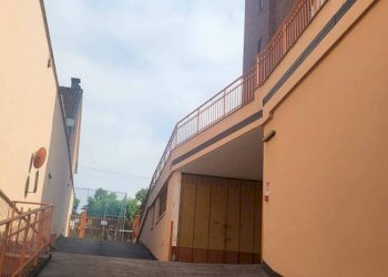 Box Via Torrazza Piemonte, Torino (zona Mirafiori Sud) - foto 2