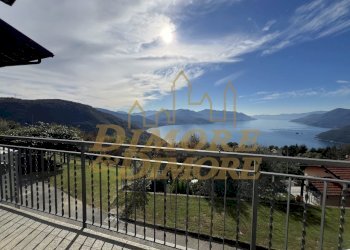 Balcone vista lago - Appartamento Maccagno con Pino e Veddasca - foto 1