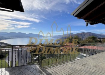 Vista lago dal balcone - Appartamento Maccagno con Pino e Veddasca - foto 12