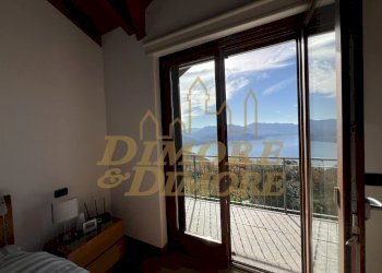 Balcone camera da letto matrimoniale - Appartamento Maccagno con Pino e Veddasca - foto 18