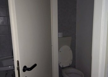 IMG_20221229_161356.jpg - Locale Commerciale VIA A. PORZIO 118, Casalmaggiore - foto 6