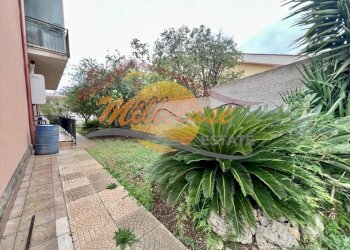 00b18054-c444-404f-86c2-09da3f2e0ce9.jpeg - Quadrilocale VIA MONTE FRASCA, Siracusa - foto 2