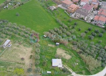 TERRENO - Agricultural land Contrada Santo Stefano 80, Silvi - photo 3