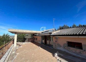 VIL-POGCAV22.jpg - Villa Contrada Poggio Cavallo, Potenza - foto 26