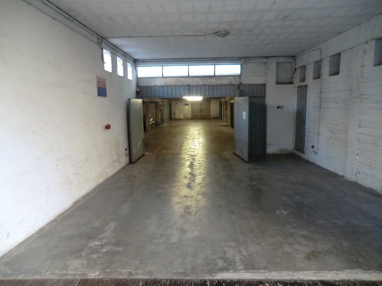 Posto Auto Ferrara - foto 3