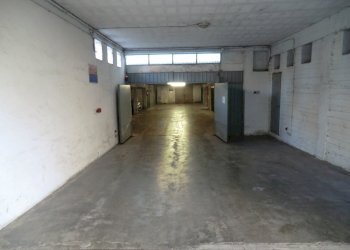 Posto Auto Ferrara - foto 3