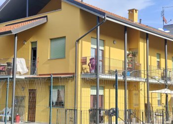 Bilocale Rocca Canavese, Torino, Rocca Canavese - foto 2