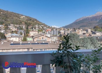 Quadrilocale Via Innocenzo V papa 12, 12, Aosta - foto 5