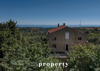 Rustic Contrada Quercia ferrrata, Ripatransone - photo 12