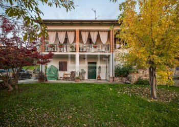 Villa Bifamiliare via Solferino, Cavriana - foto 1