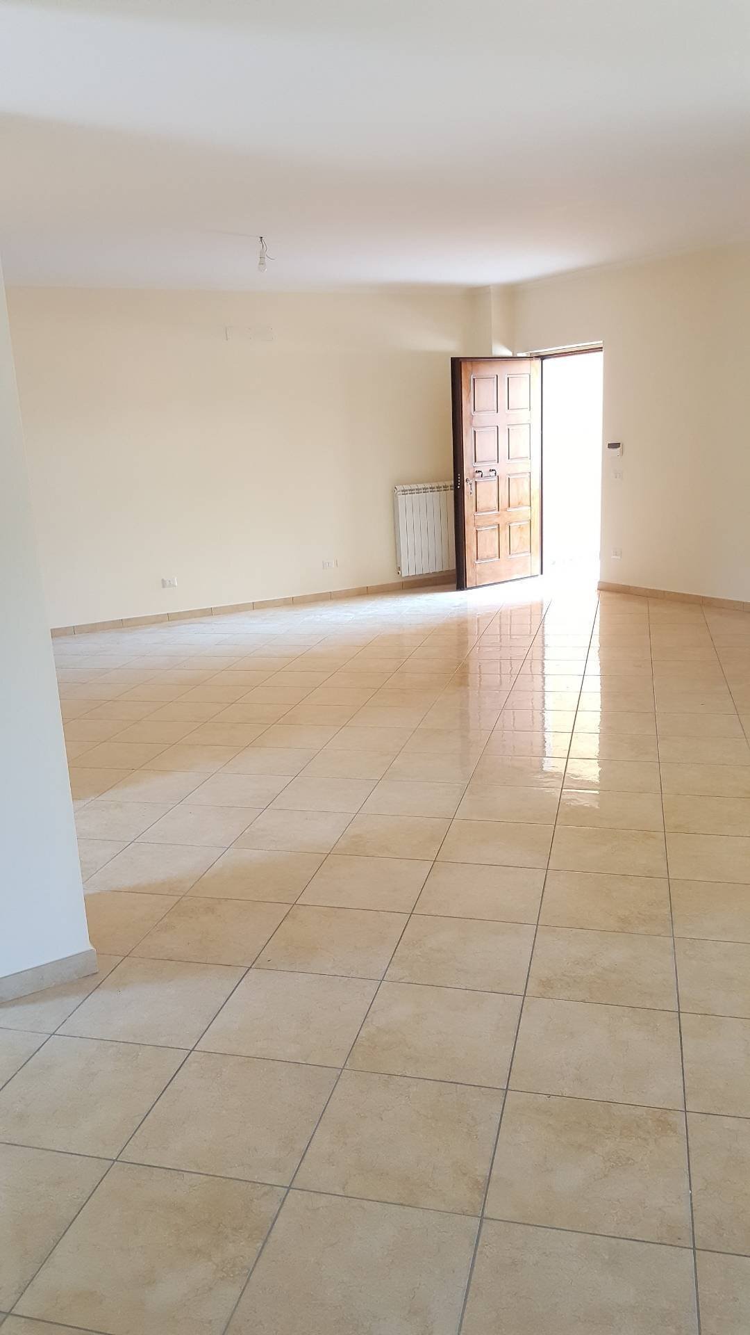 Villa Unifamiliare Via Carmignano, Maddaloni - foto 2