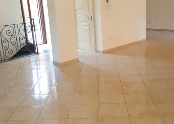 Villa Unifamiliare Via Carmignano, Maddaloni - foto 3