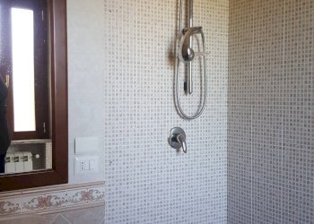 Villa Unifamiliare Via Carmignano, Maddaloni - foto 11