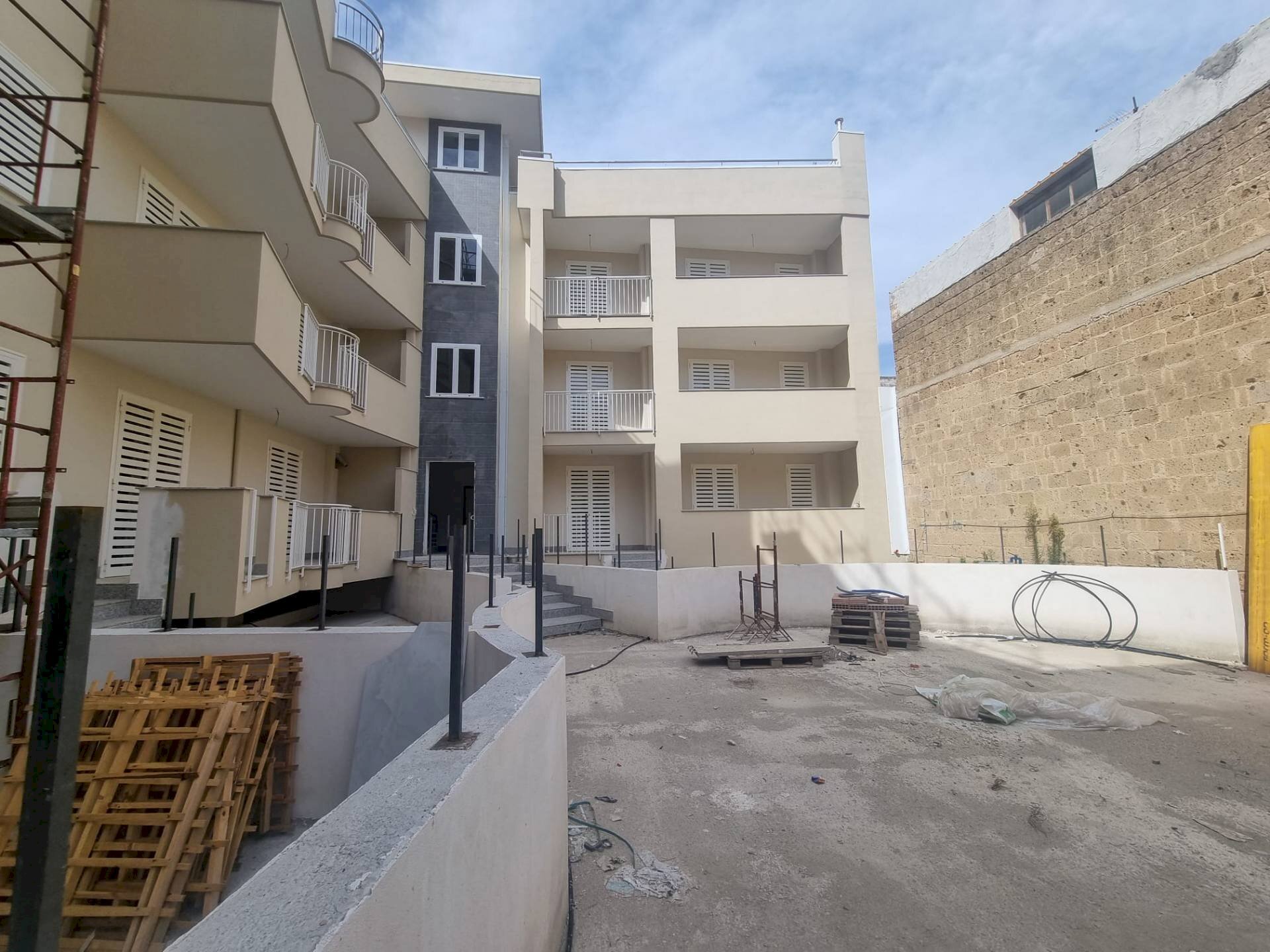 Three-room apartment Via Appia, Maddaloni - photo 1