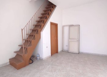 Commercial Activity Corso I Ottobre, Maddaloni - photo 3