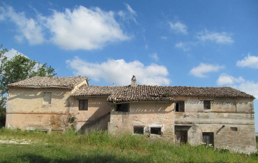 Facciata - Rustico via San Giovanni, 11, Polverigi - foto 2