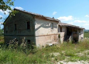 Facciata - Rustico via San Giovanni, 11, Polverigi - foto 3