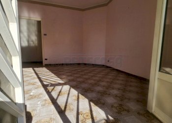 20241126_113715.jpg - Four-room apartment VIA BINETTI  22, Molfetta - photo 13
