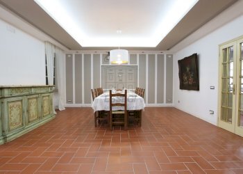 vendesi rustico con piscina capannori lucca IMG_35 - Casale Lucca - foto 14