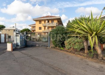 Via G.Guglielmino 74 (1).jpg - Appartamento Via Giovanni Guglielmino 74, Tremestieri Etneo - foto 1