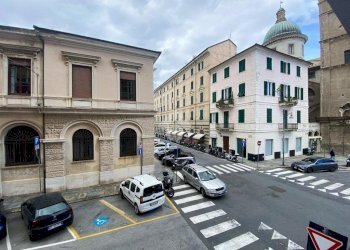 Appartamento Via Verzellino, Savona (zona Centro) - foto 1