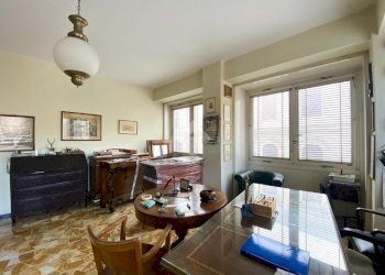 Appartamento Via Verzellino, Savona (zona Centro) - foto 22