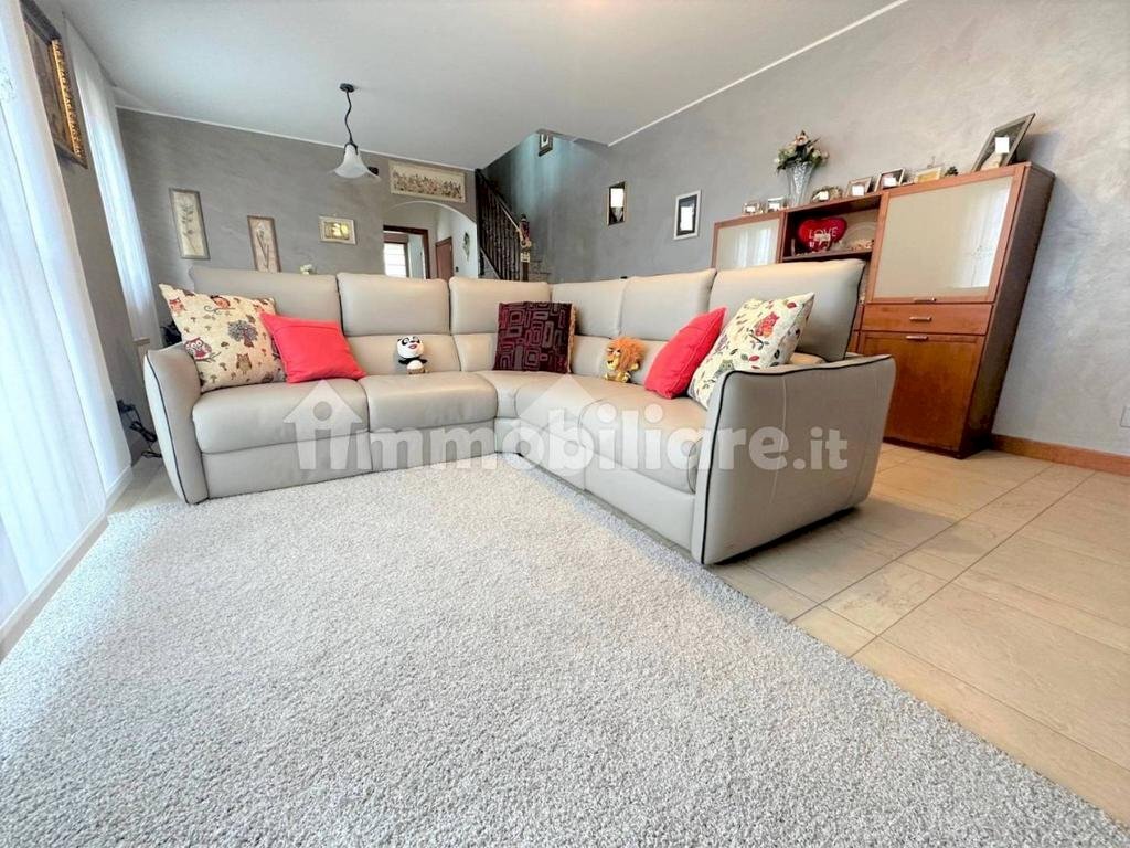 Quadrilocale Via 1 maggio, Vittuone - foto 1