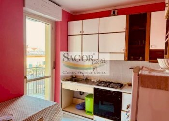 One-room apartment Pinerolo - photo 3