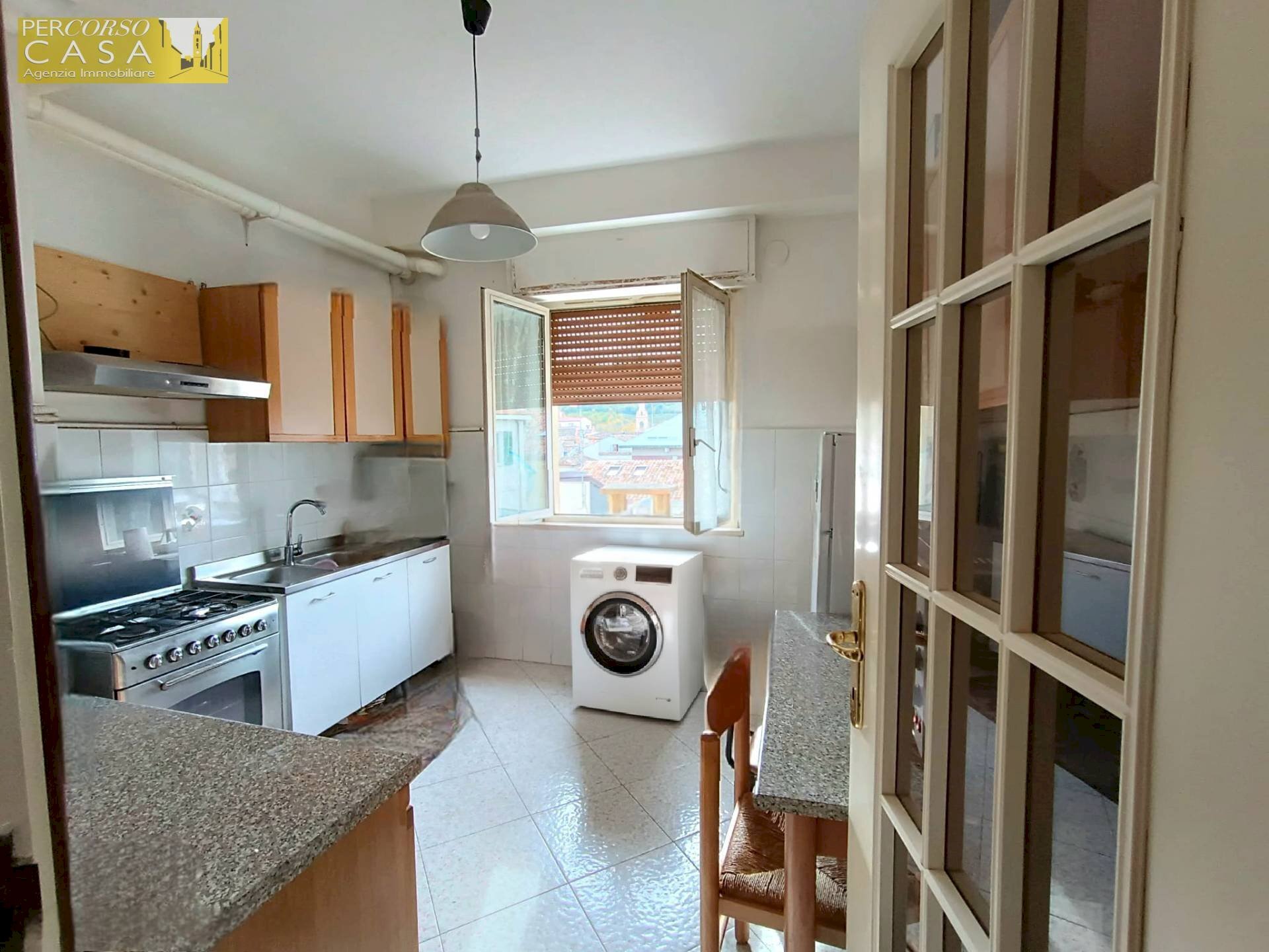 Four-room apartment Vico Dell'Ariete, Teramo - photo 2