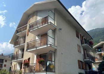 Facciata - Trilocale Borgata Lorenzo Martini, 35, Sampeyre - foto 2