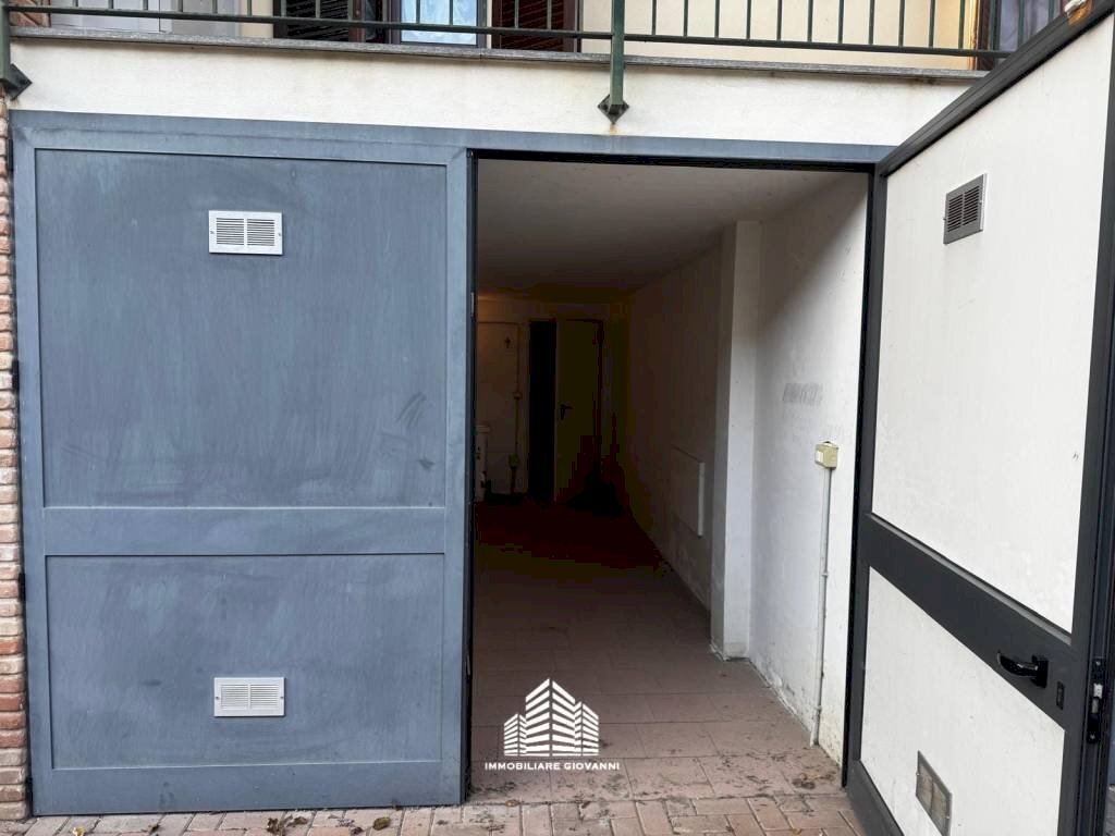 Box auto - Box via Caduti di Nassiriya, 21, Sommariva del Bosco - foto 1