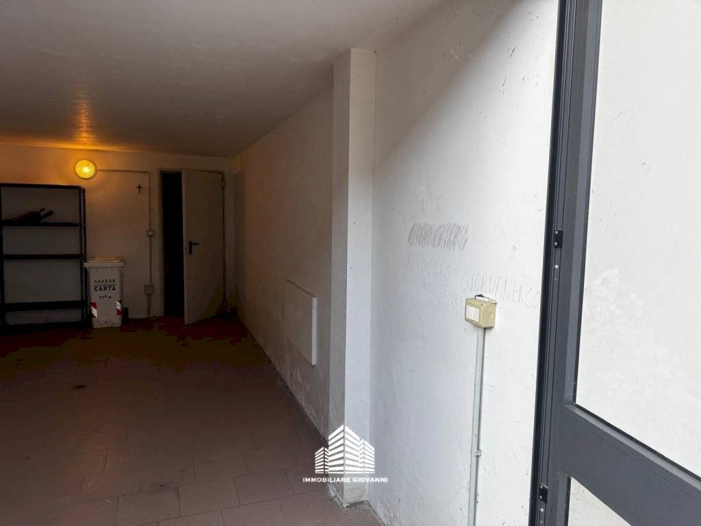 Interno palazzo - Box via Caduti di Nassiriya, 21, Sommariva del Bosco - foto 3