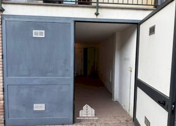 Box auto - Box via Caduti di Nassiriya, 21, Sommariva del Bosco - foto 1