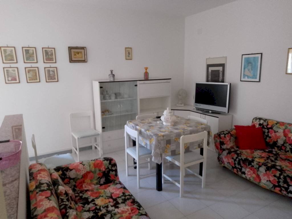 Salone - Three-room apartment via Antonio Gramsci, 53, Nova Siri - photo 2