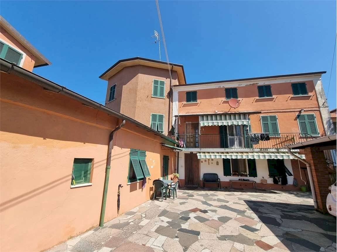 DeWatermark.ai_1732723303831.png - Semi-detached house Sarzana - photo 1