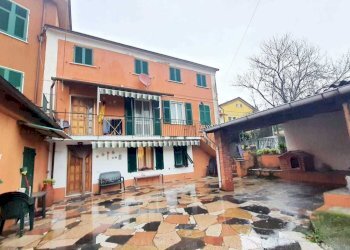 5348fbb1-0d41-4536-ac06-28c1e0042dd5.jpg - Casa semi indipendente Sarzana - foto 12