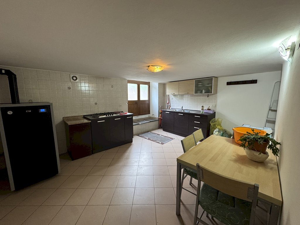 Cambio Casa Groppoli (57).png - Casa semi indipendente Via Pascoli 1, Fivizzano - foto 2