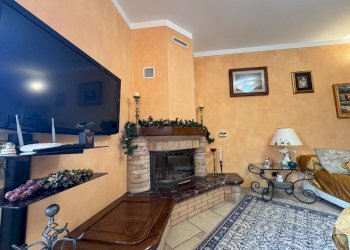 Cambio Casa Groppoli (70).png - Casa semi indipendente Via Pascoli 1, Fivizzano - foto 14