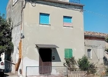 20240717_155711.jpg - Casa indipendente Località Melone 29, Guardiagrele - foto 2