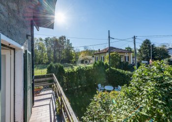 balcone - Villa a Schiera Via Vignola 64, Cittiglio - foto 10