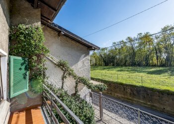 balcone - Villa a Schiera Via Vignola 64, Cittiglio - foto 12